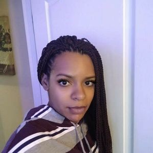 Meet your Posher, Stacey